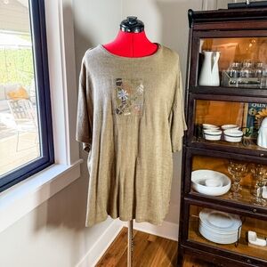 Fenini Textured Olive Green Beige Artsy Patch Detail Top Plus Size 1X